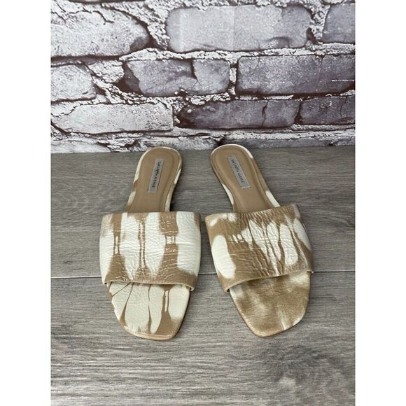 Saks Fifth Avenue White Tan Patent Leather Slides Open Toe Flats Sandals Women 9 - Picture 4 of 16